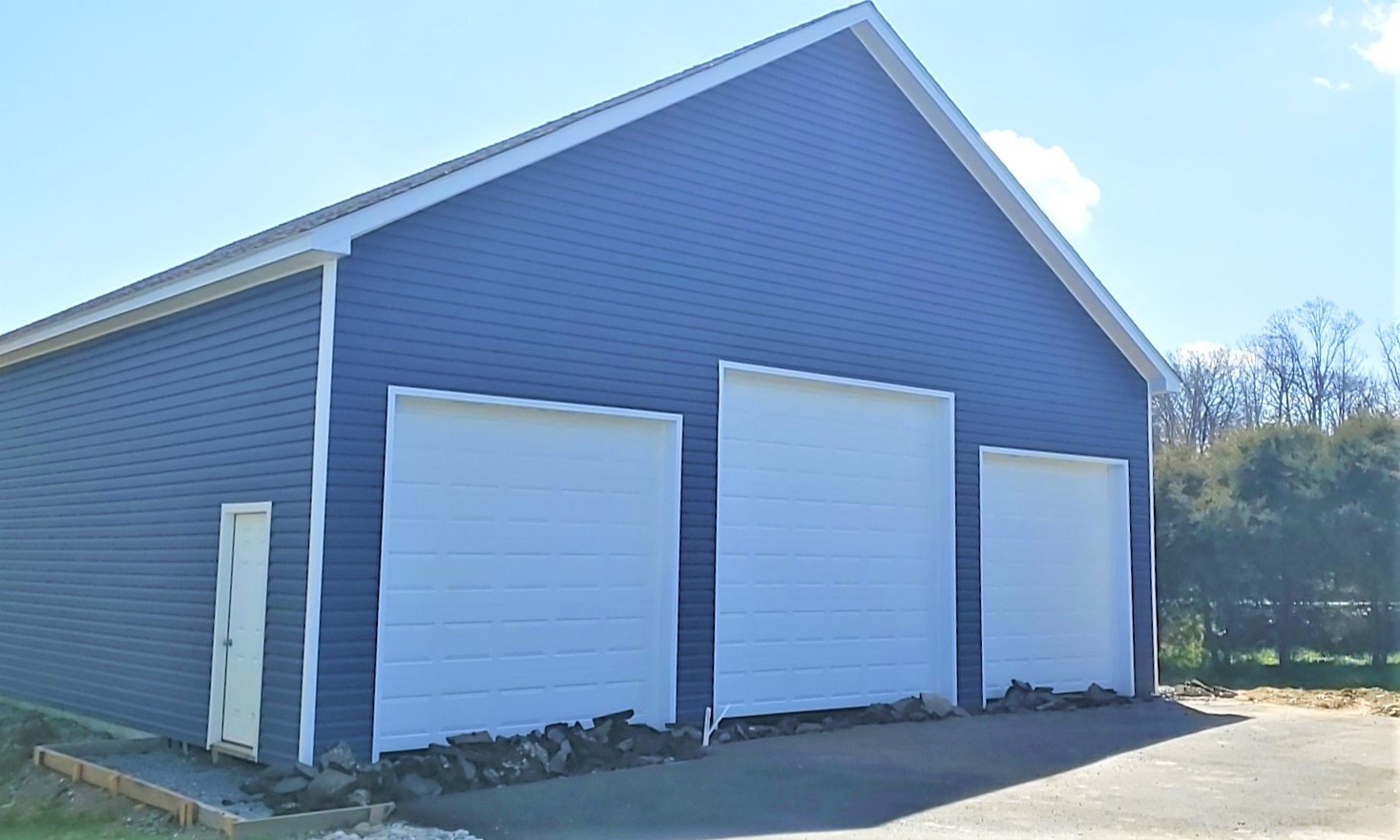 residential garage doors services